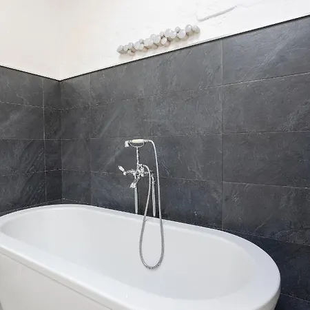Appartement Historic Penthouse *
